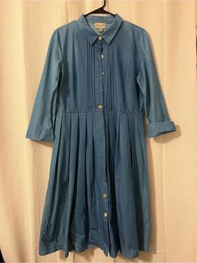 Lindy Bop Size 12 Blue Button-Front dress
